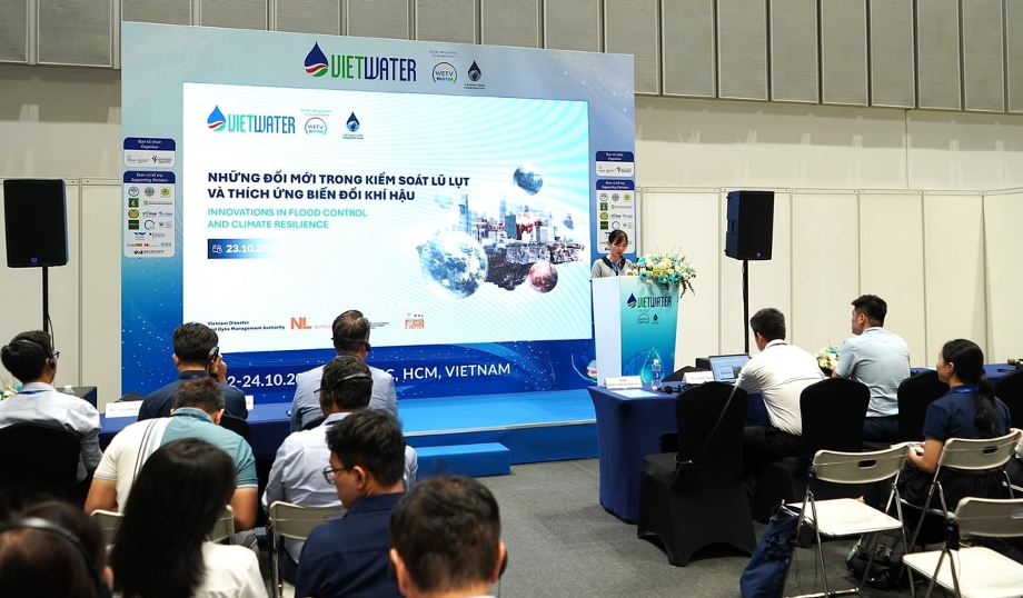 Seeking new technologies for early warning and flood control